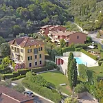 Blue Vista * Gardone Riviera