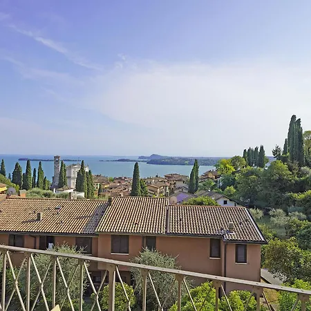 Blue Vista * Gardone Riviera